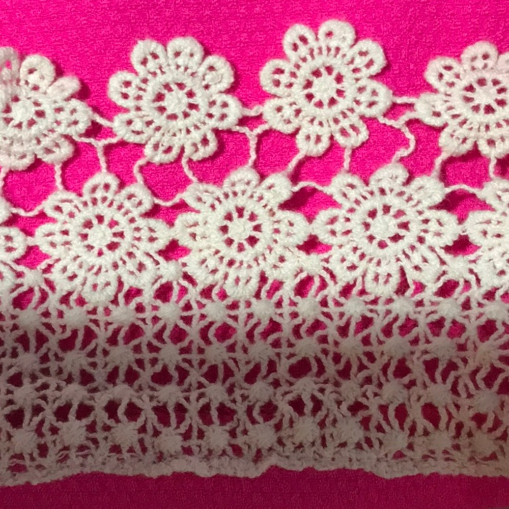 "Vintage Umgee USA hot pink tunic top lace crochet accents hem - Picture 11 of 11